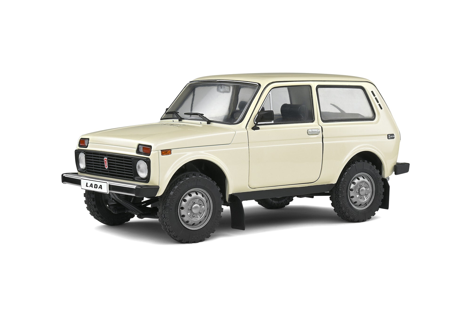 Solido 1:18 Lada Niva – Cream White – 1980