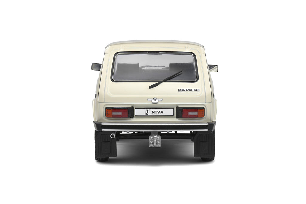 Solido 1:18 Lada Niva – Cream White – 1980