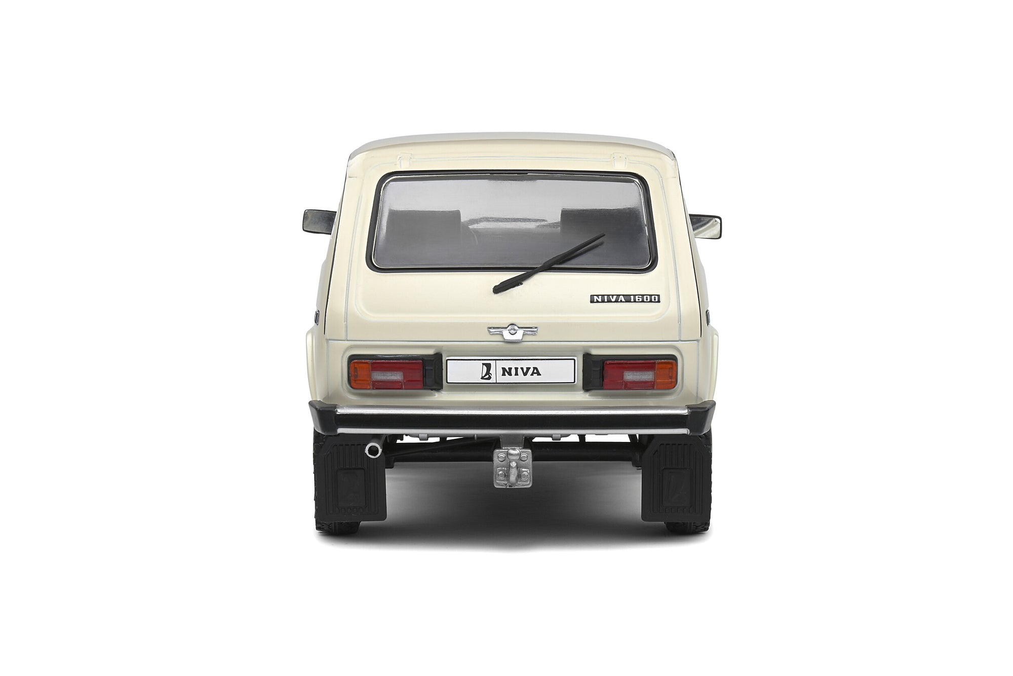 Solido 1:18 Lada Niva – Cream White – 1980