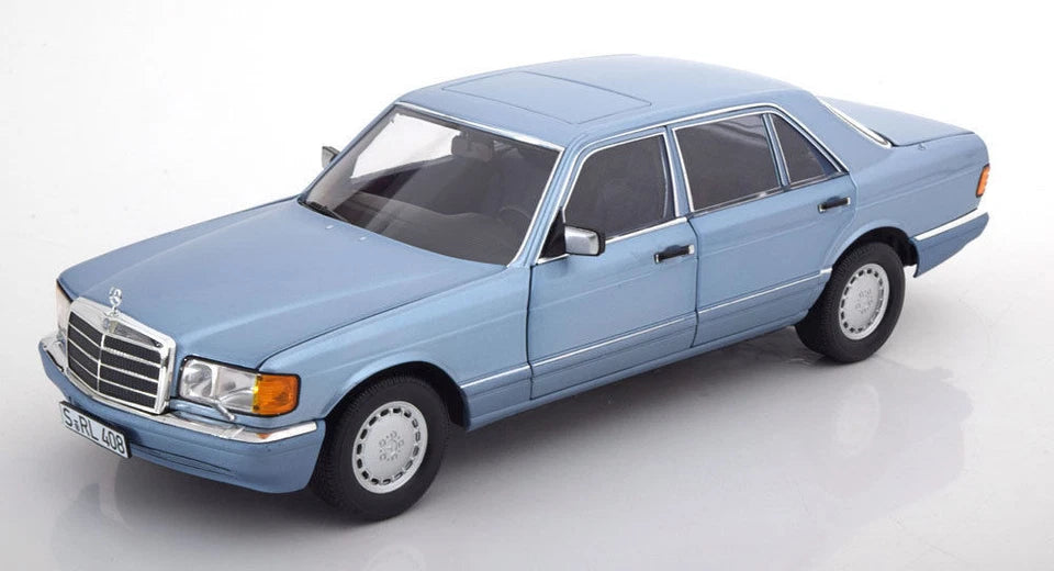 Norev 1:18 Mercedes 560 SEL W126 1991 light blue-metallic
