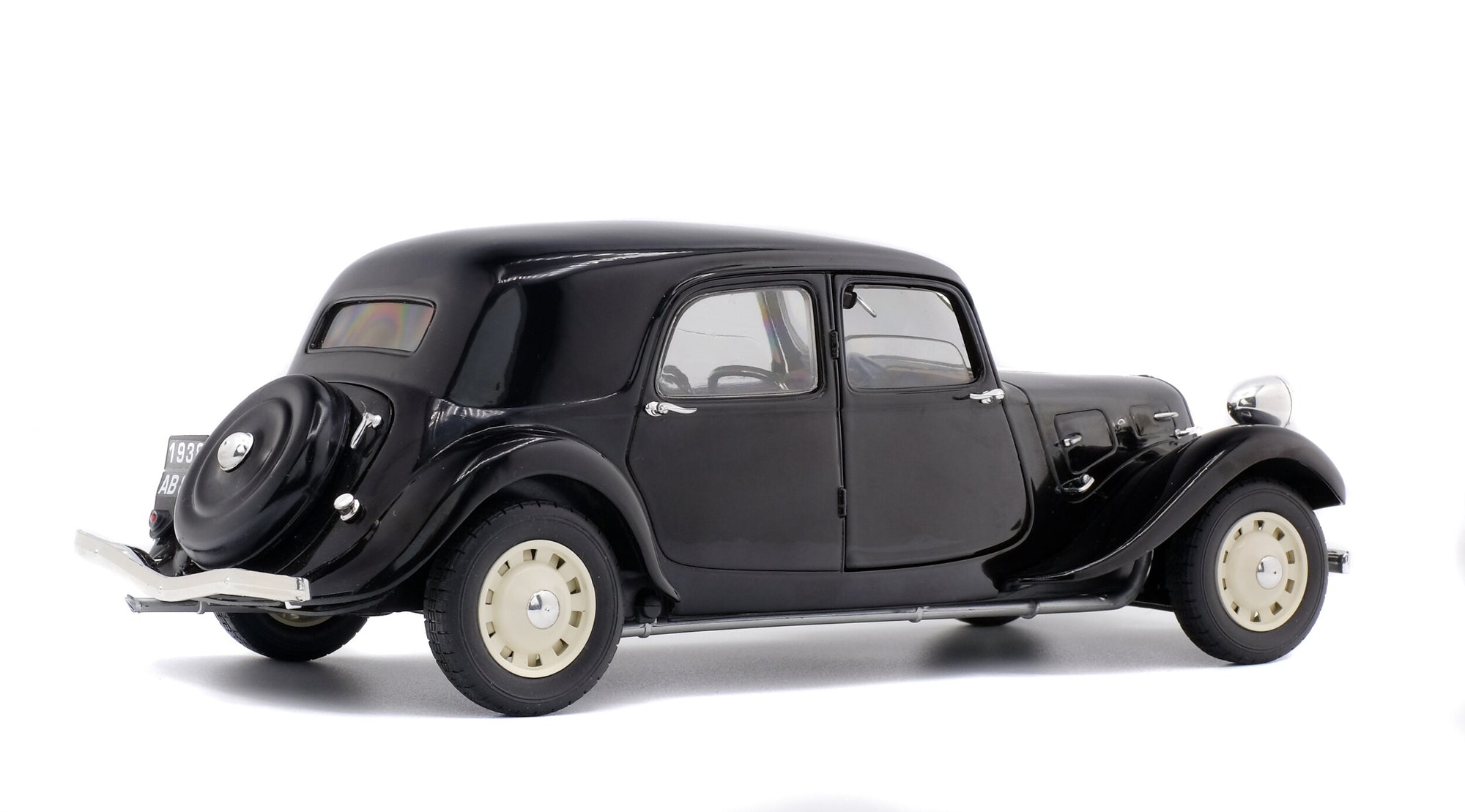 Solido 1:18 CITROËN TRACTION 11B – NOIR – 1937